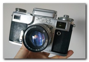 Fotoaparát sovětské výroby Kiev